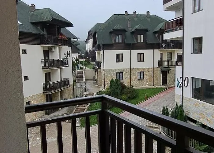 Zlatiborksi Konaci K19 아파트 즐라티보